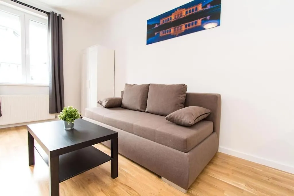 Apartment Lainzer Strasse Vienna Austria